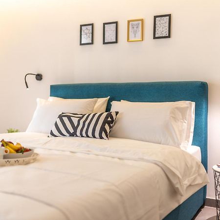 Ports Crossroad D Apartment Пирея Екстериор снимка