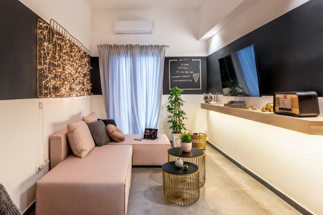 Ports Crossroad D Apartment Пирея Екстериор снимка