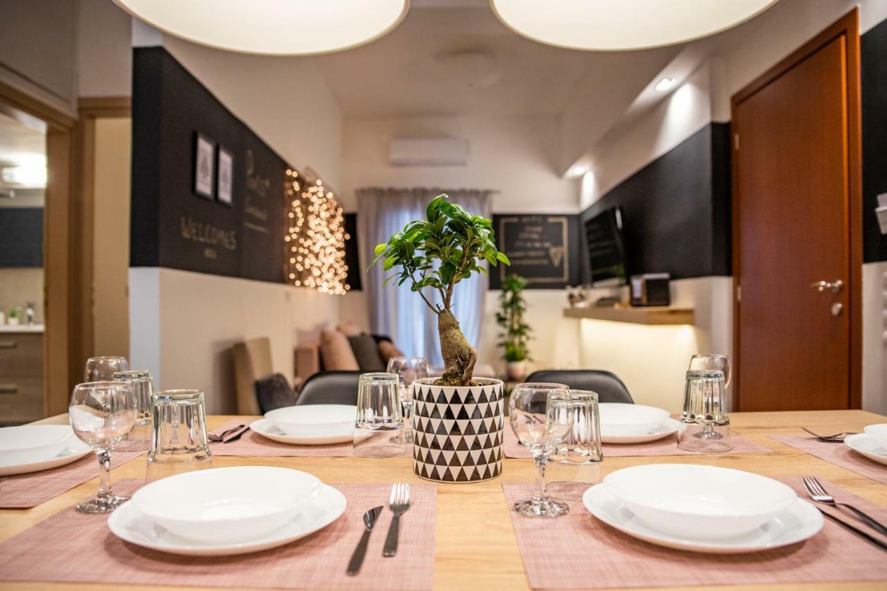 Ports Crossroad D Apartment Пирея Екстериор снимка